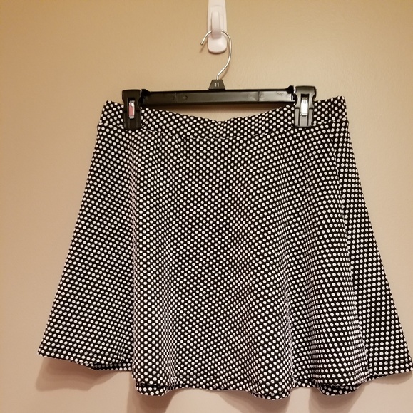 Wet Seal Dresses & Skirts - 🆕️Wet Seal polka dot skirt